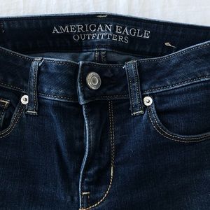 Dark Wash American Eagle Jeans